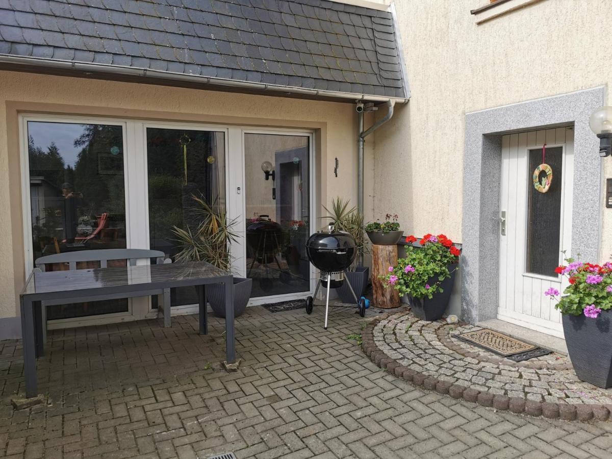Ferienwohnung Haus Sonnenblick Burkhardtsdorf Eksteriør billede